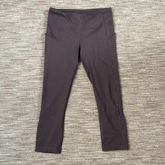 Lululemon Pace Rival Crop *22” - Picture 3 of 5